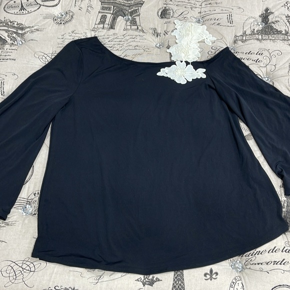 Alfani One-Shoulder Applique Top - Picture 2 of 6